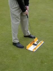 förbättra puttning genom bättre puttningsrörelse, uppställning, sikte