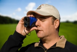 range finder with easy pin finder!